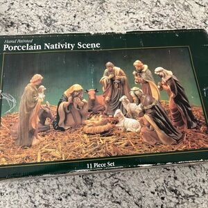 Porcelain Nativity Scene 10 Piece Set